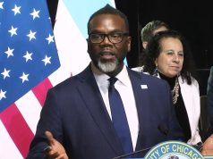 Chicago mayor warns of right-wing extremists fueling migrant hate Chicago mayor warns of right-wing extremists fueling migrant hate