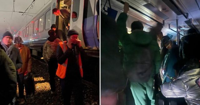 London trains see power cut as thousands stranded in dark for hours London trains see power cut as thousands stranded in dark for hours