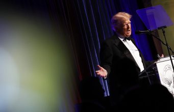 Contradicting allies, Trump again talks up his ‘dictator’ plans Contradicting allies, Trump again talks up his ‘dictator’ plans