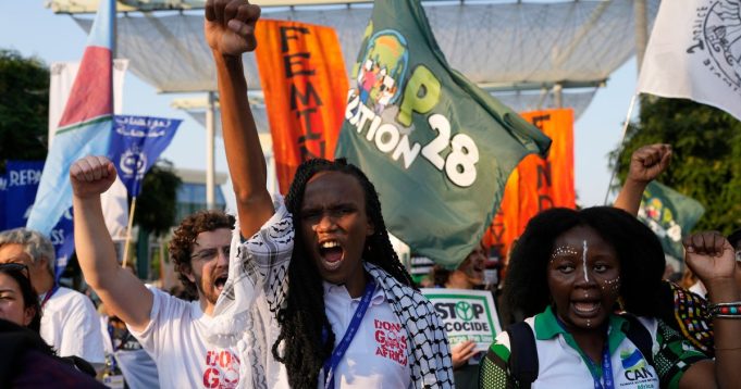 Protests At UN Climate Talks See ‘Shocking Level Of Censorship’ Protests At UN Climate Talks See ‘Shocking Level Of Censorship’
