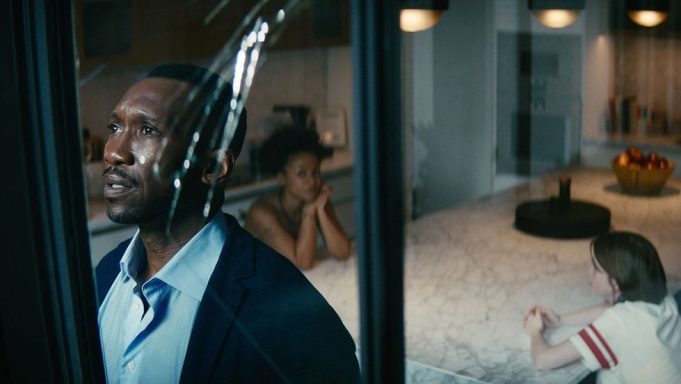 Netflix Has No Plans for a Leave the World Behind Sequel Yet Netflix Has No Plans for a Leave the World Behind Sequel Yet