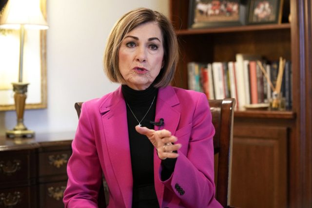 Judge blocks Iowa from enforcing ban on books that depict sex Judge blocks Iowa from enforcing ban on books that depict sex